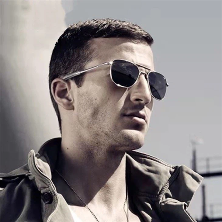 Polarized Mirrored Aviator Sunglasses